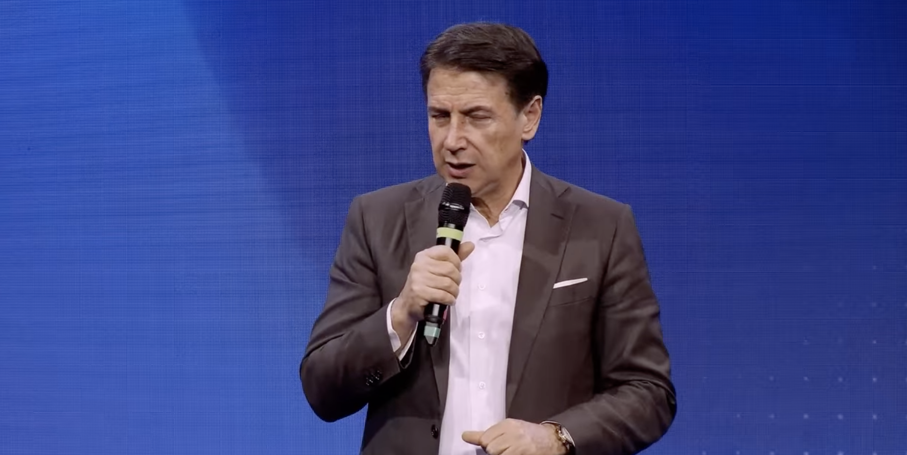 Giuseppe Conte Intervento conclusivo: Unite 8 Nov 2025